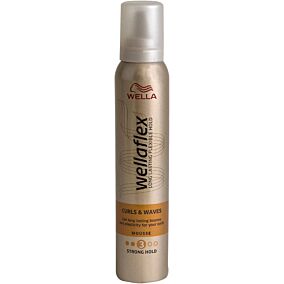 Αφρός μαλλιών WELLAFLEX για μπούκλες (200ml)