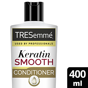 Μαλακτική κρέμα TRESEMME Keratin Smooth Conditioner για λαμπερά και λεία μαλλιά (400ml)